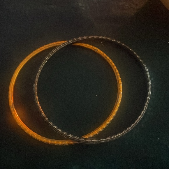 Set of 2 bracelets - Picture 2 of 2